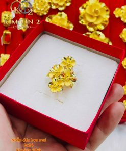 Nhẫn đúc Hoa mai - 3.24 Chỉ