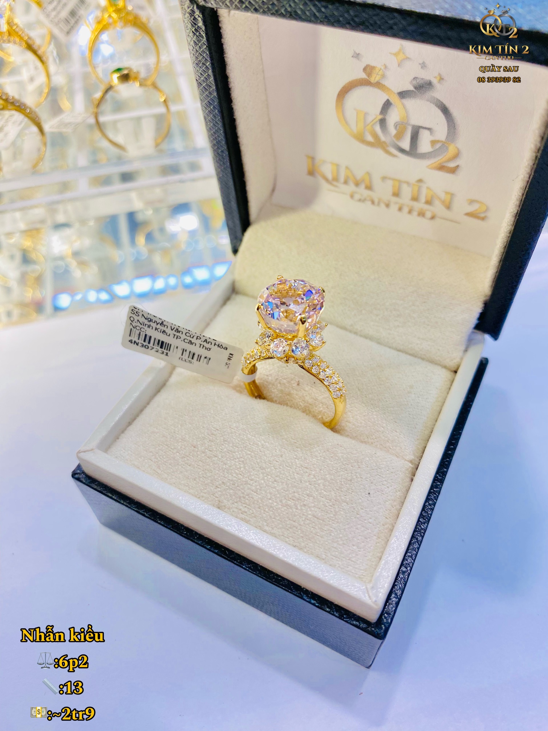 Nhẫn Nữ Dáng Cao Hột To