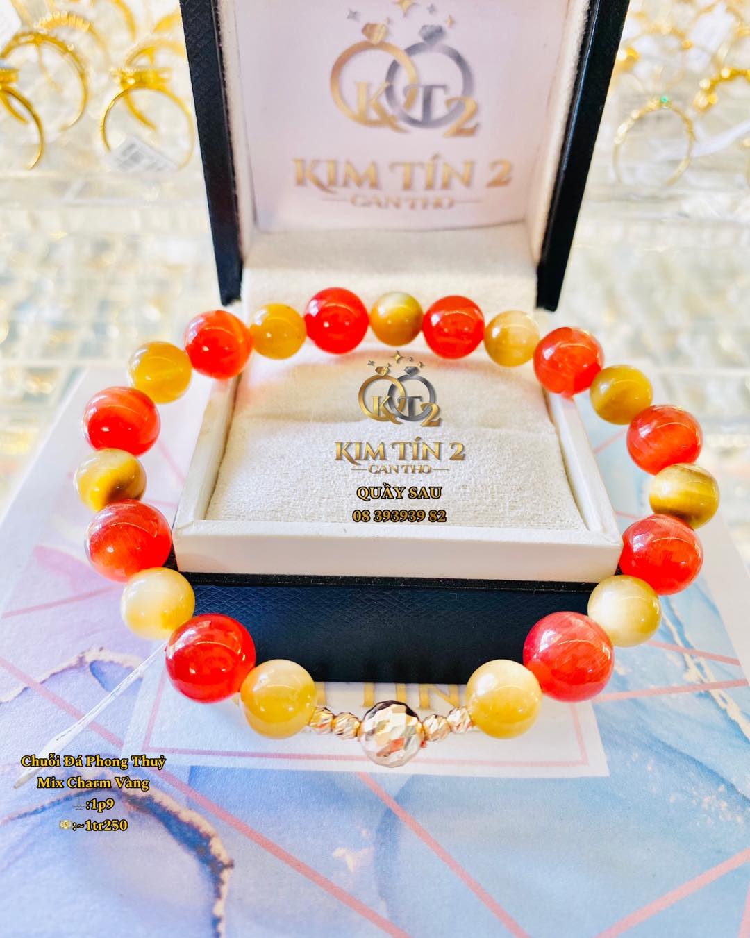 chuỗi đá phong thủy mix charm vàng