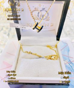 Dây Chuyền Kiểu Cùng Mặt