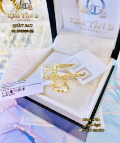 bông tai kiểu tòn ten