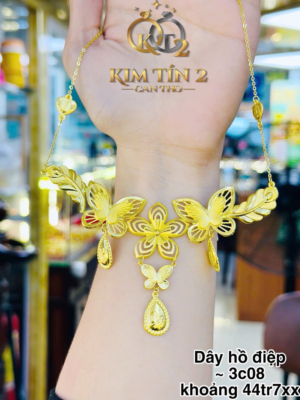 Dây Chuyền Hồ Điệp