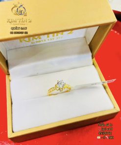 Nhẫn Kiểu Đính Đá 2 Phân