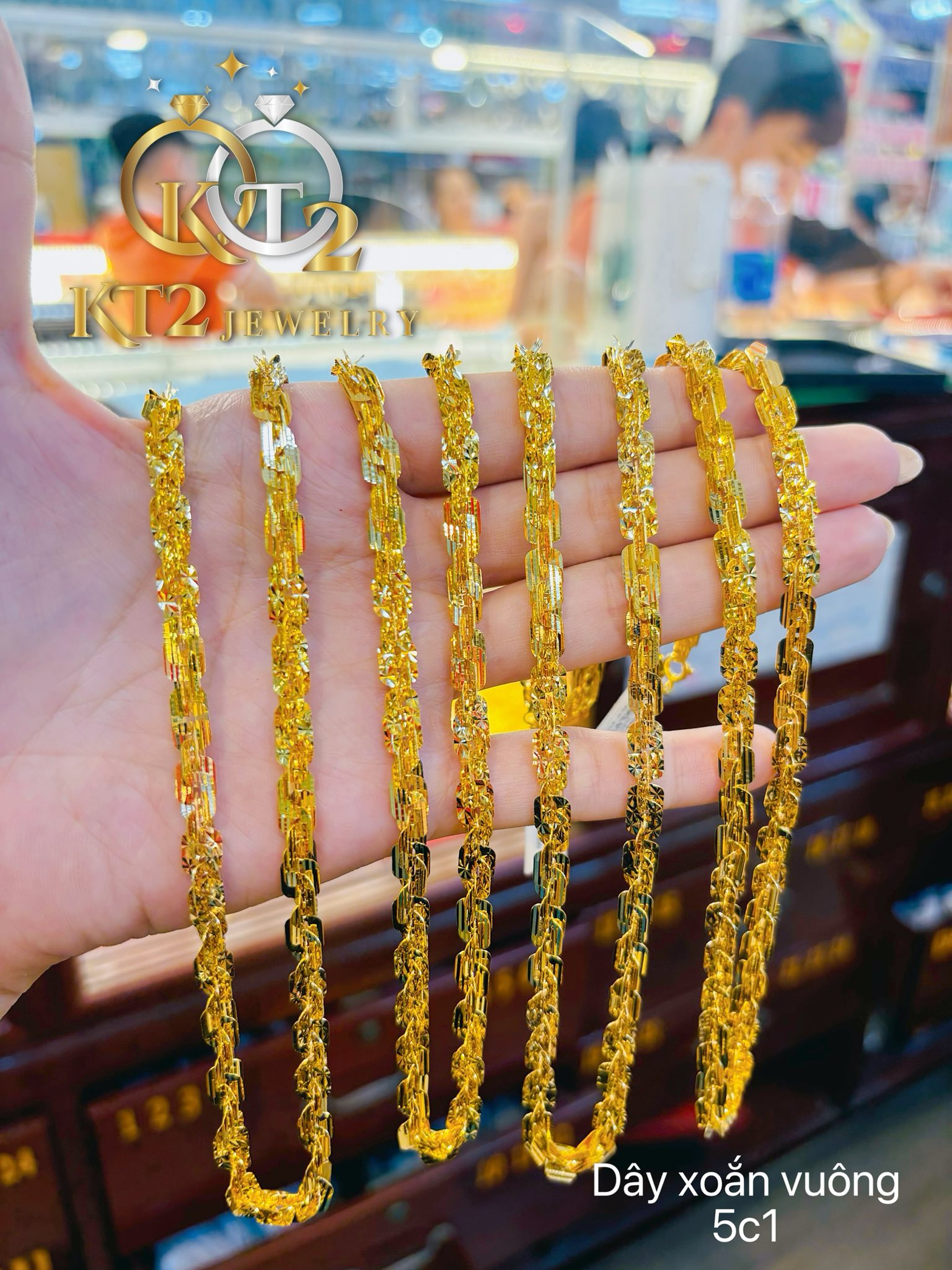 Dây Chuyền Xoắn Lá 2 - 3 Chỉ